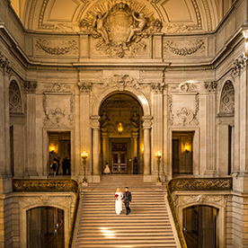 preiswert, elegant und stilvoll: Standesamt-Hochzeit in der City Hall in San Francisco